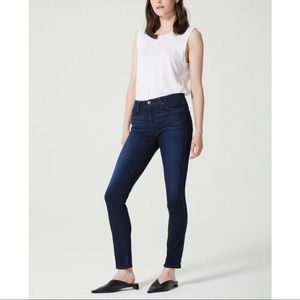 AG The Prima Mid-Rise Cigarette Jean Size 27R